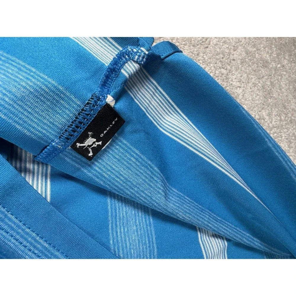 Oakley Golf Polo Shirt Mens L Blue Striped Hydrolix Performance Regular Fit